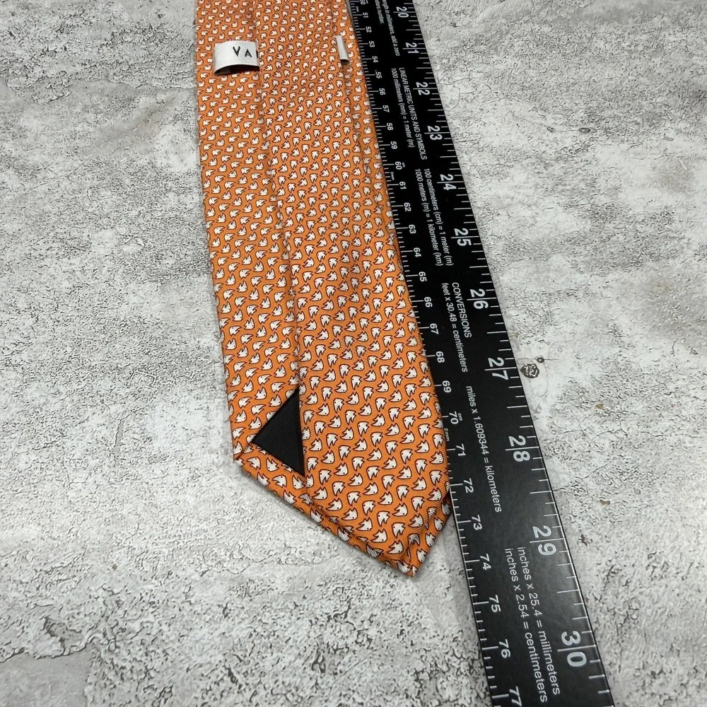 Van Heusen Silk Tie Mens One Size Orange Animal Print Fish Made In China Necktie